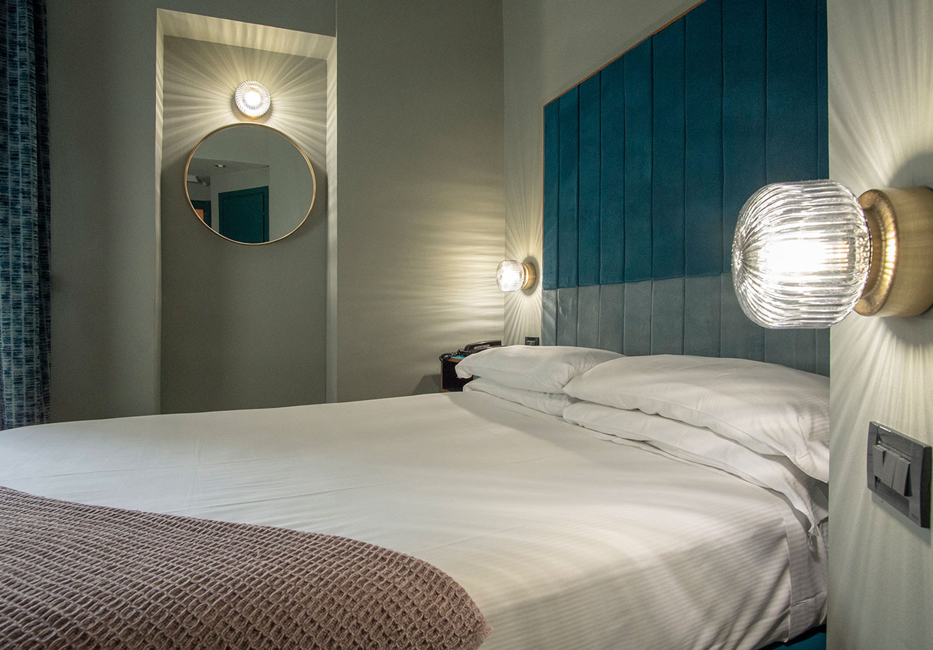 Small Double rooms in rome