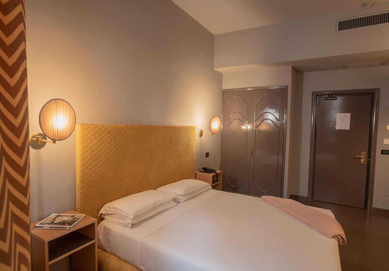 Standard Double rooms in rome